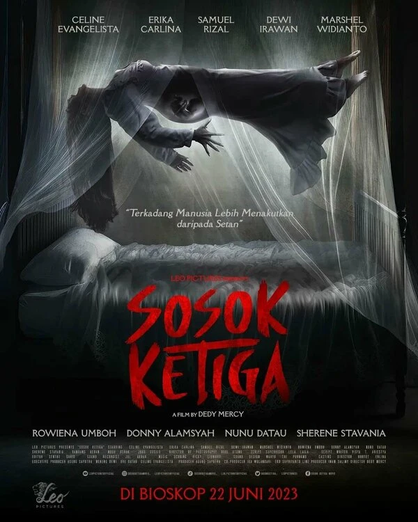 Sosok Ketiga постер
